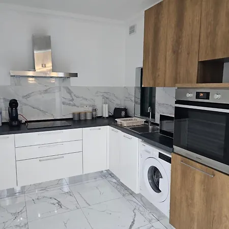 St Pauls Bay Modern Two Bedroom With Pool * San Pawl il-Baħar